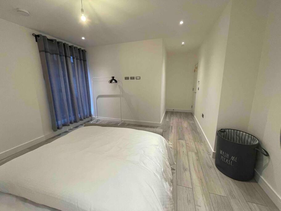 Stylish And Cosy 2 Bedroom Flat In Croydon Exteriér fotografie