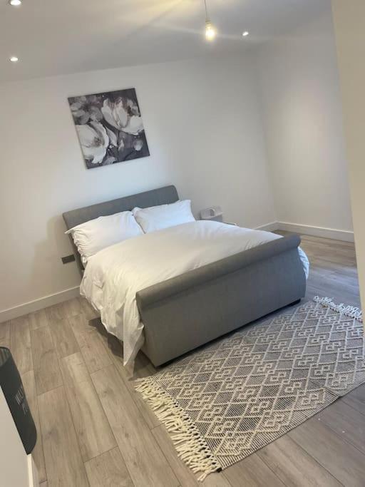 Stylish And Cosy 2 Bedroom Flat In Croydon Exteriér fotografie